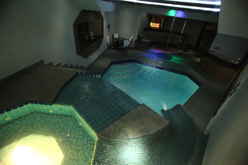 Motel Mediterraneo - Image 1