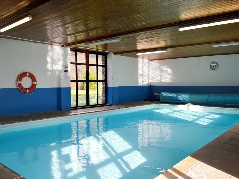 Robin's Retreat - Uk6548 - Image 1