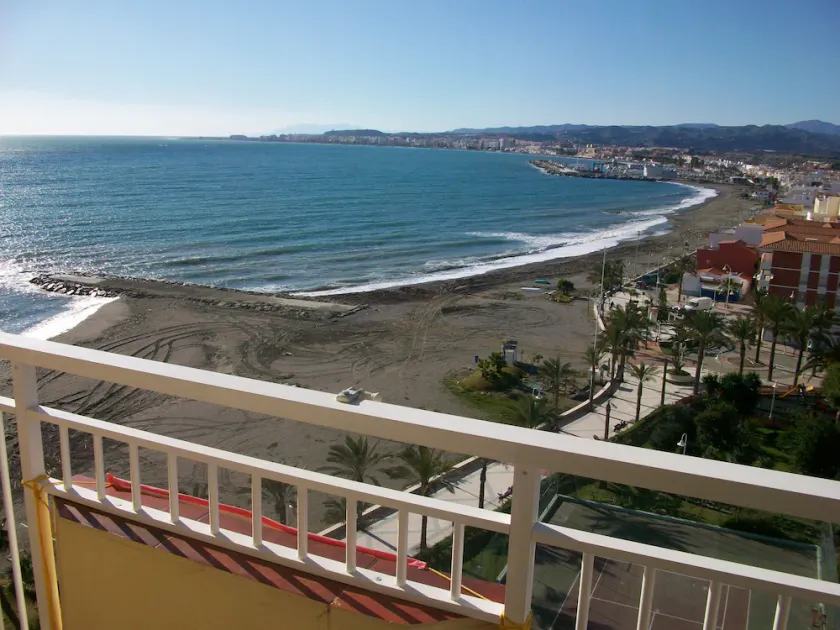WOHNUNG MIT HERRLICHEM BLICK AM STRAND - Image 1