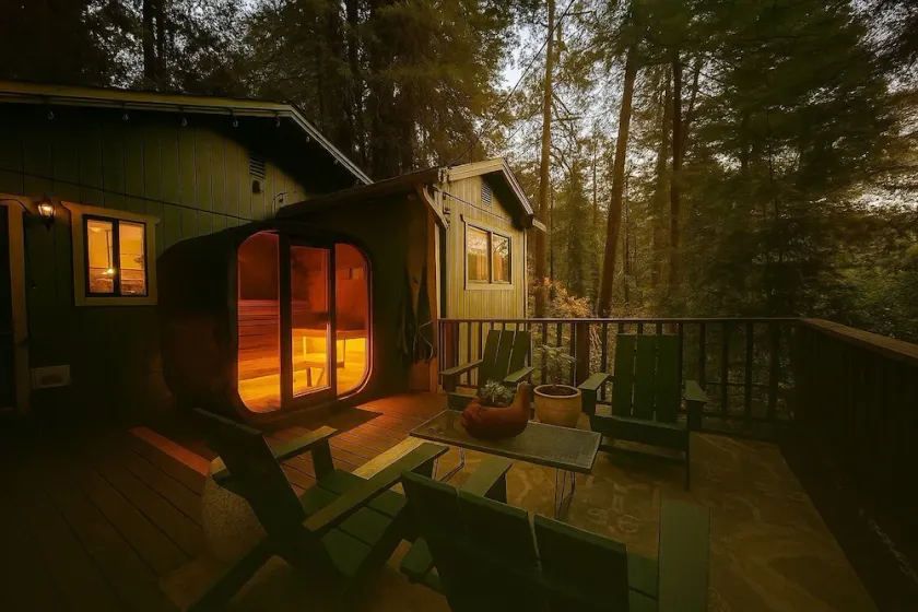 Artist's Abbor ~ Private Retreat Omgivet af Redwood Forest, Wine Country - Image 1