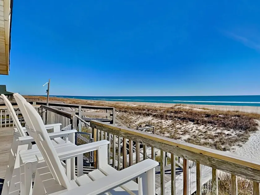 The Playhouse: 5 BR / 3 BA hus i Topsail Beach, 11 sovepladser - Image 1