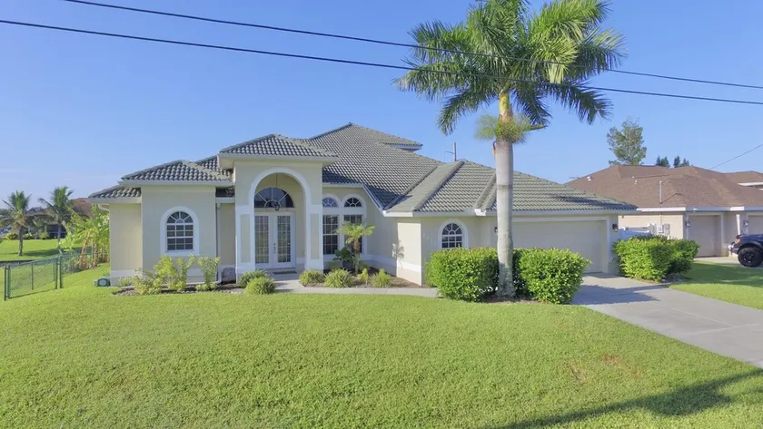 TOP FLORIDA's Casa Coral - Image 1