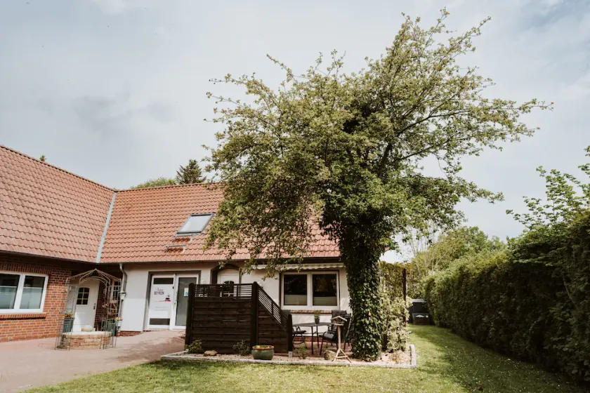 Quietly located vacation apartment, central yet in the middle of nature - Image 1