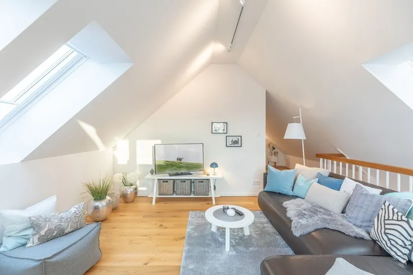 Penthouse Tine vacation apartment in Husum for up to 3 people - Image 1
