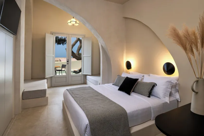 Calissa Suites by Ananda - Image 1