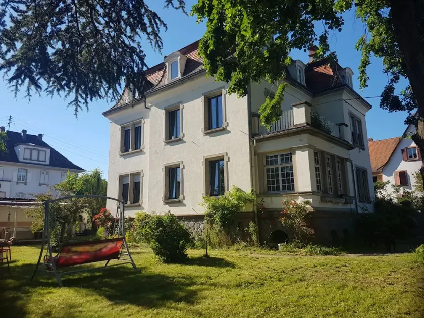 Apartment 100 m² in a mansion - Image 1