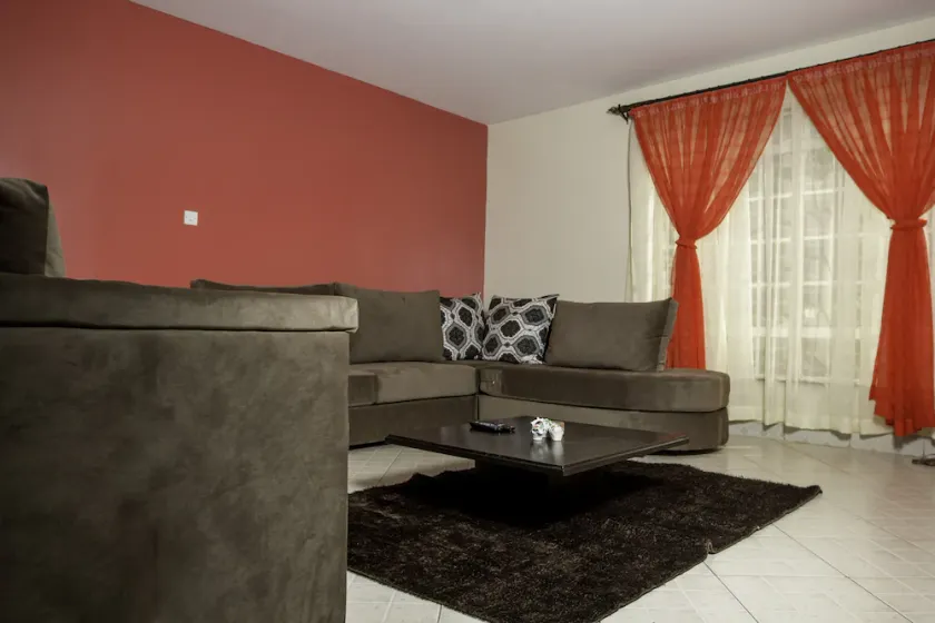 Our beautiful comfortable 8bedroom house with nice fixtures and  cool air vomfot - Image 1