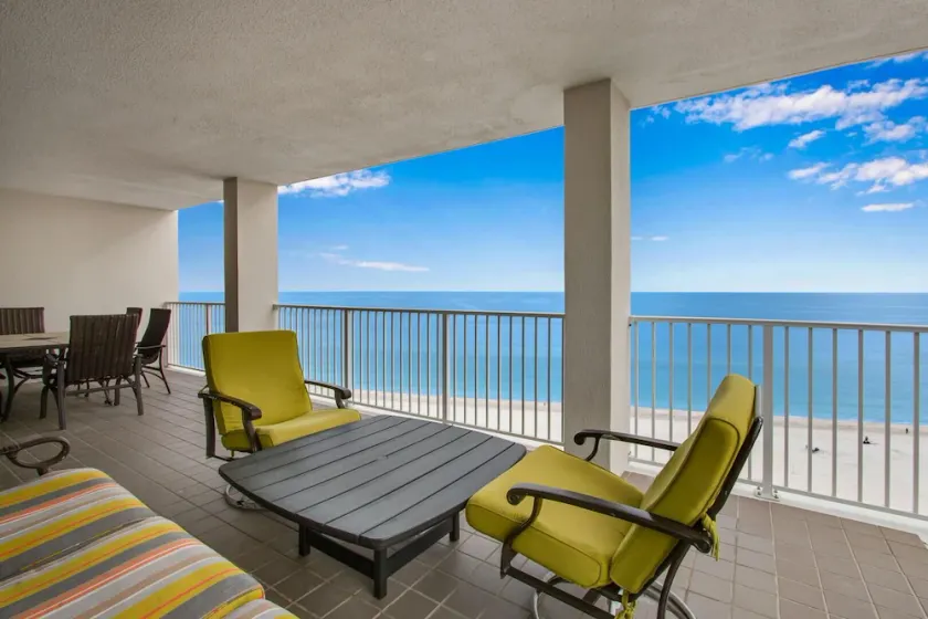 Pelican Pointe 1406 by Vacation Homes Collection - Image 1