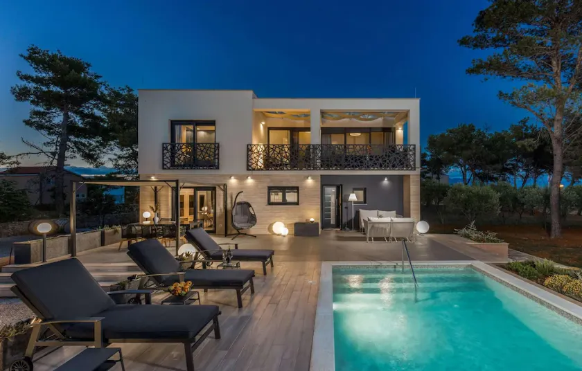 Lovely home in Vir with WiFi - Image 1