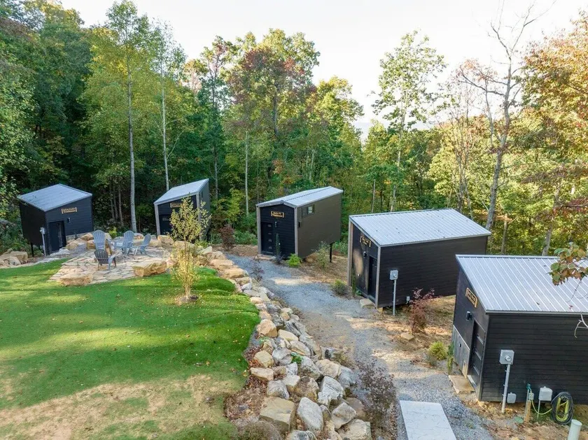 The Five Pines at Treetop Escapes! - Image 1