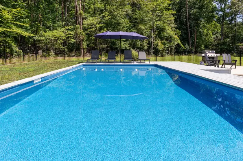 Luxury home near Lake Monticello is nestled in a quiet area, close proximity to Charlottesville - Image 1