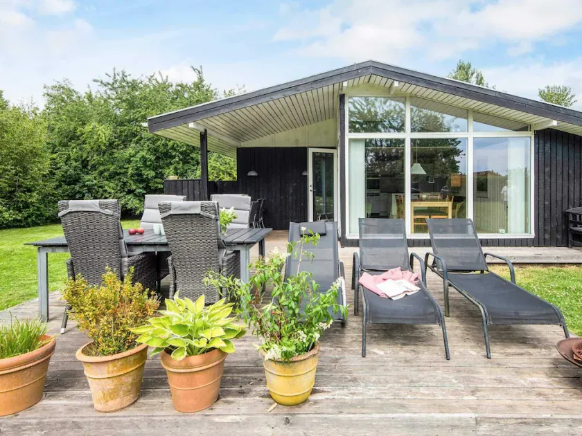 5 Personen Ferienhaus in Odder - Image 1