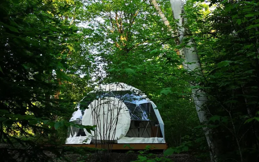Dôme Forestier: Glamping, nature, stars, comfort, shared kitchen, CITQ304716. - Image 1