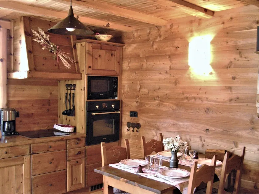 LA TUPA: CHARMING LEJLIGHED-SAUNA- **** SAINT-VERAN 4 pers. - Image 1
