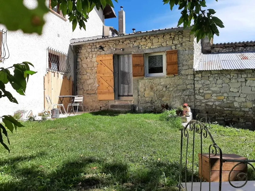 Cosy studio in a farmhouse  - Image 1