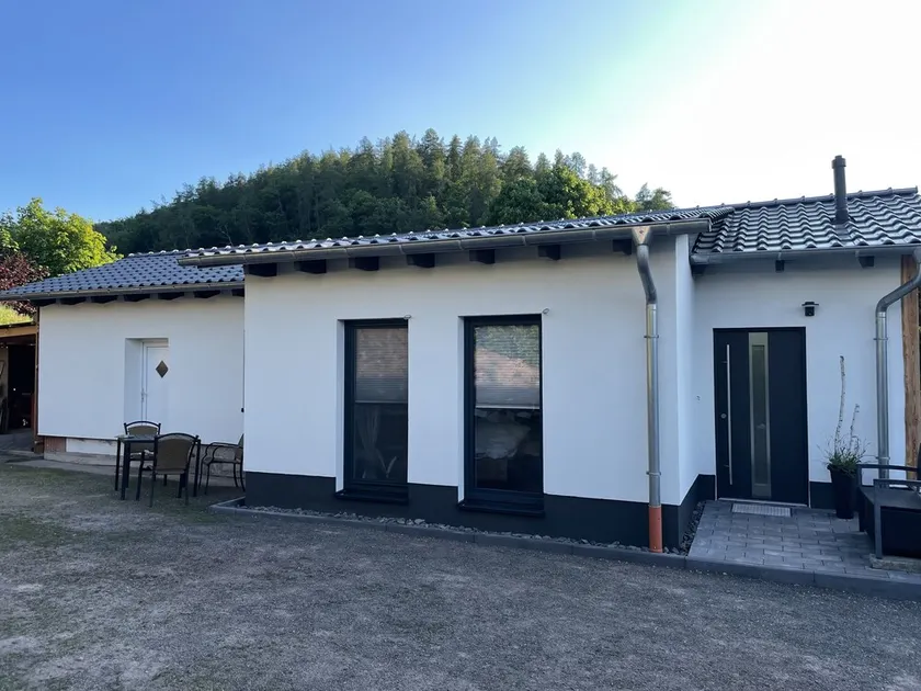Ferienhaus Waldfrieden mit Pool & Sauna. - Image 1