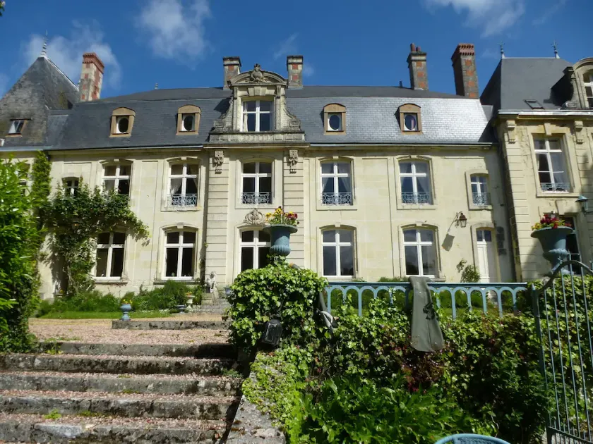 Château de la Voûte, nach Süden ausgerichtet - Image 1
