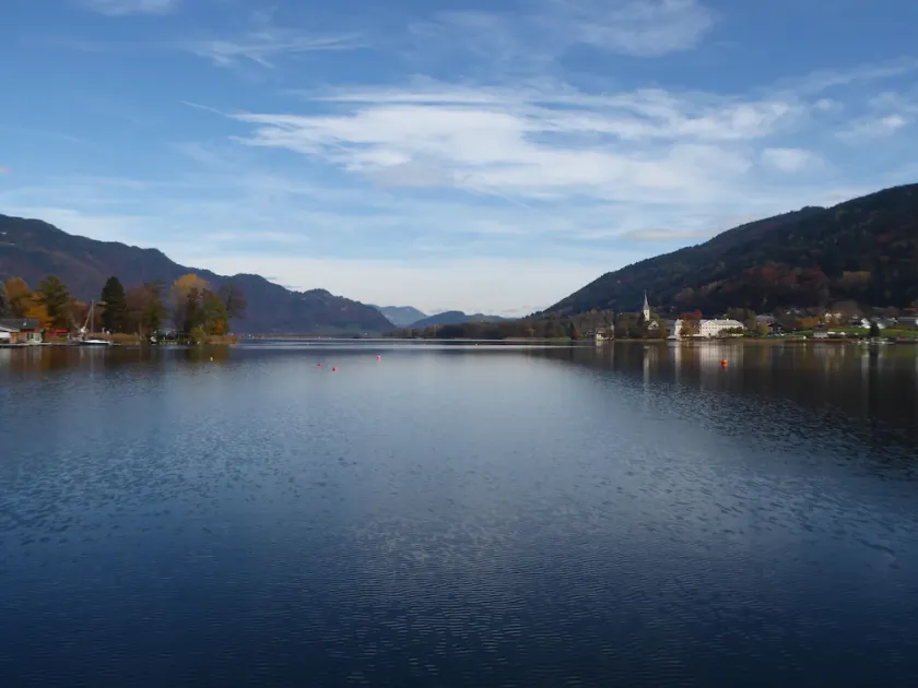 Lejlighed med loggia / Ossiacher See * badestrand / græsplæne * pool * midt i Kärnten - Image 1
