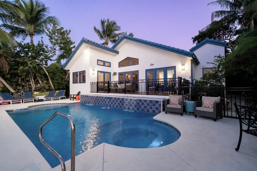 \"Casa Azul Villa\"- Stunning Ocean Views, Keys-Marathon FL - Image 1