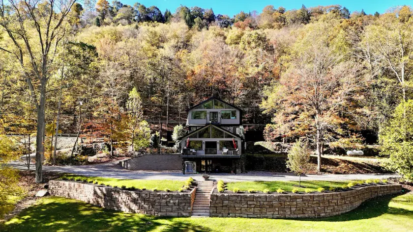 The Eagles’ View Riverstone Retreat - Riverfront-Close to Emlenton & Foxburg, PA - Image 1