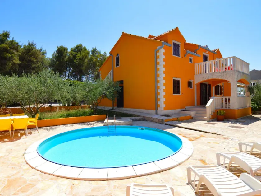 Wonderful  villa for 12 people with private pool, WIFI, A/C and terrace - Image 1
