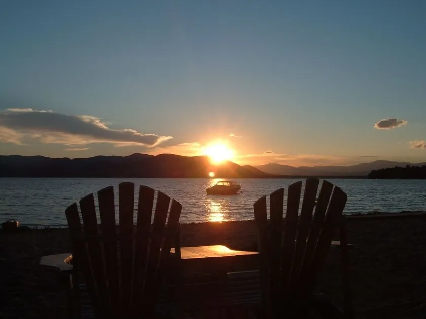 Charming Pet Friendly Lake Ossipee Ferienhaus - Image 1