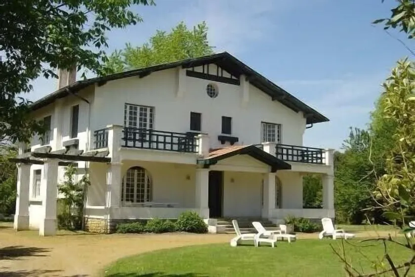 Grande casa di famiglia nel Landes - Image 1