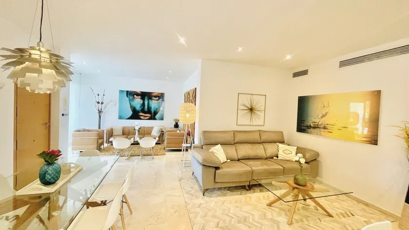 Appartement moderne dans un cadre magnifique à Golden Mile, 4 piscines, tennis, etc. - Image 1