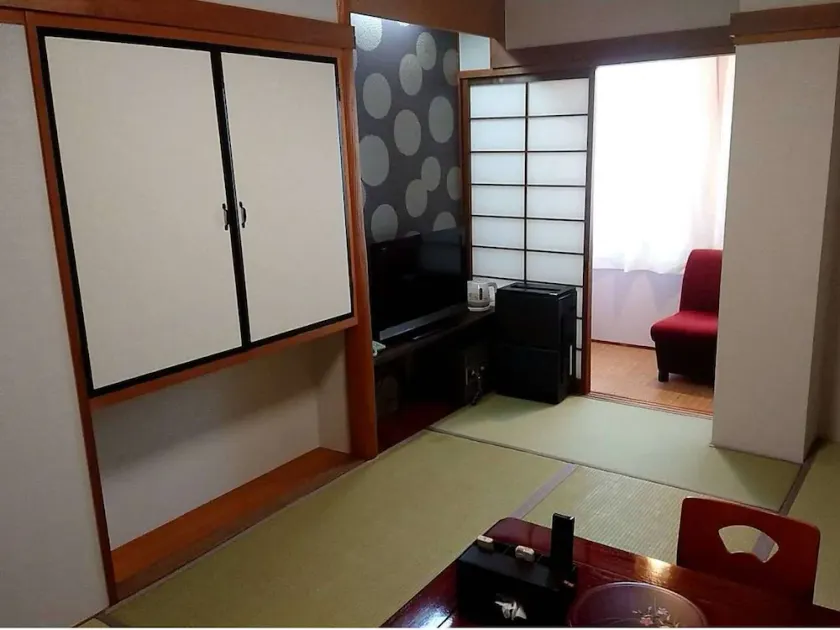Irago Takanoya - Image 1