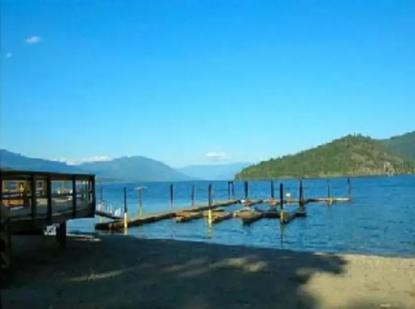 4-Bdrm Waterfront Townhome - Image 1