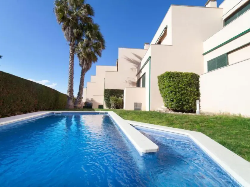 Apartment Empuries Beach by Interhome - Image 1