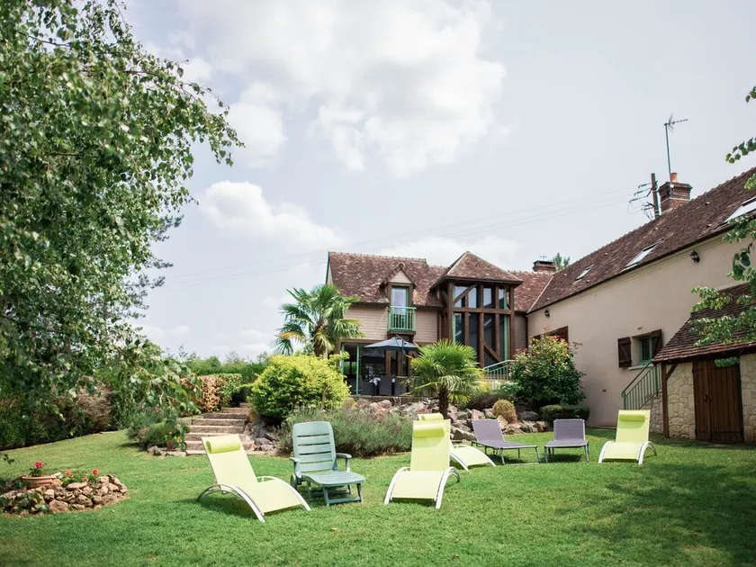 Encantadora casa con spa, cerca de bosque, ideal para relajarse y disfrutar de la naturaleza - Image 1