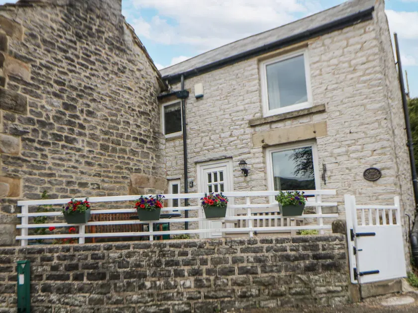 Bank Cottage - Image 1
