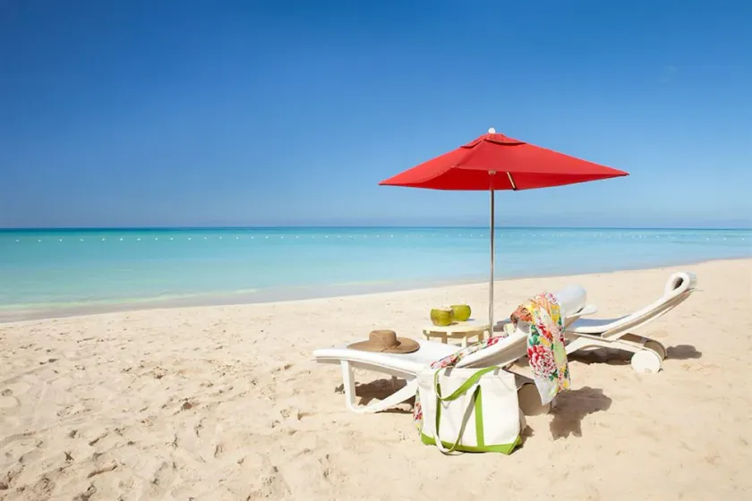 Idle Awhile Beach - Image 1