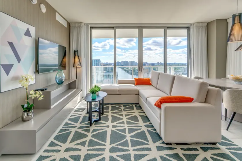 Spectacular 2019 Corner Condo WaterViews - Image 1