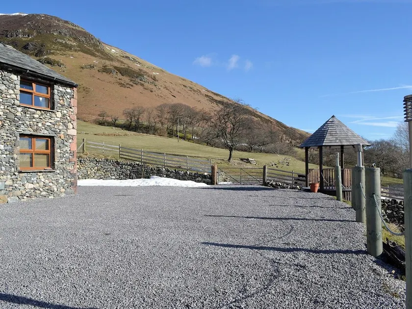 Lucy's Lodge - UK1260 - Image 1