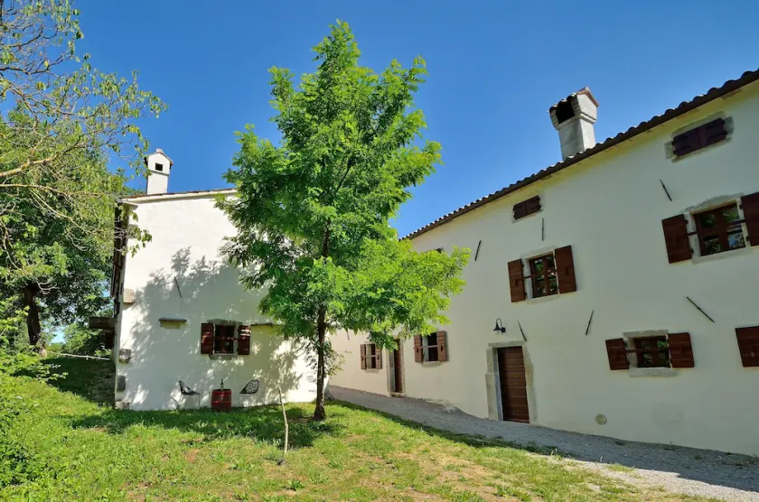 Traditional Stone House 8 - Image 1
