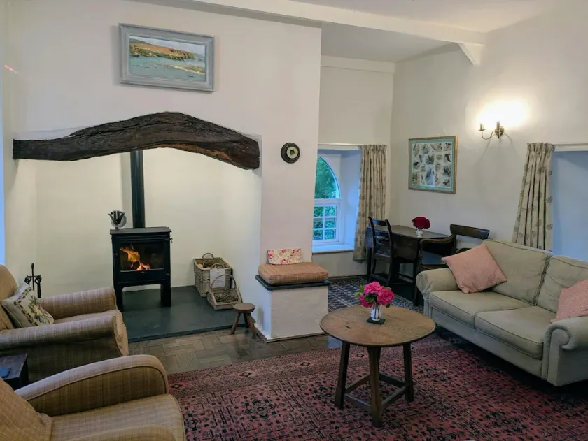 Penwaun Newport, Pembrokeshire - Image 1