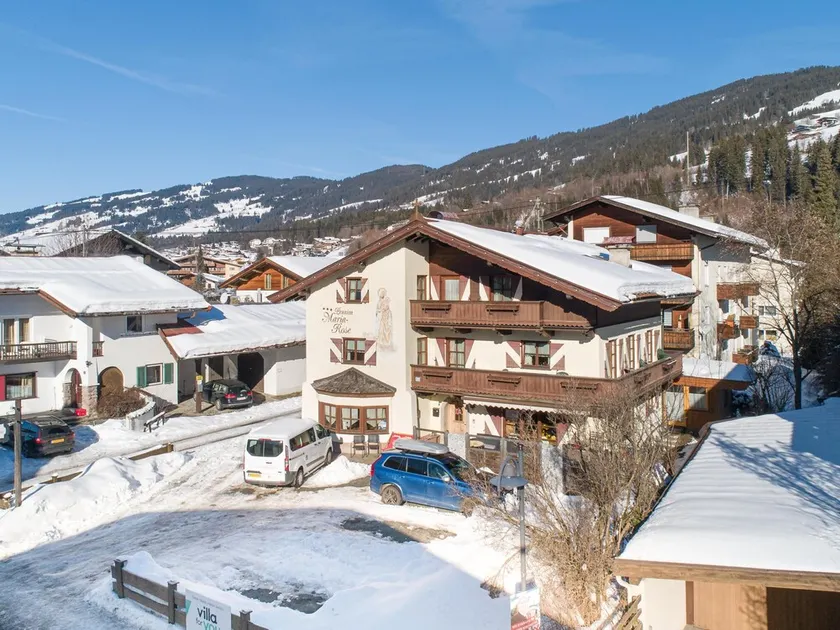 Holiday home near ski lift - Image 1