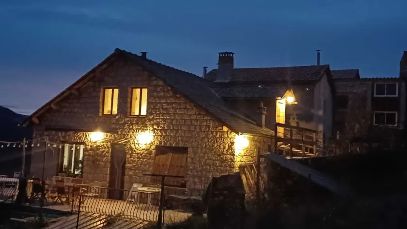 Gîte l'oustal de la fontaine Grand Causses et Gorges du Tarn - Image 1