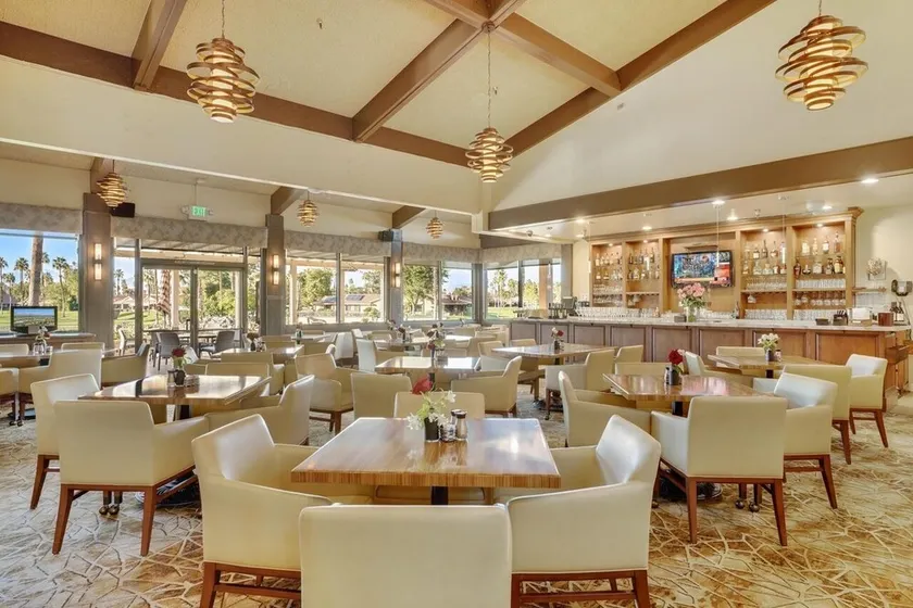 Great resort living in Palm Desert - Image 1