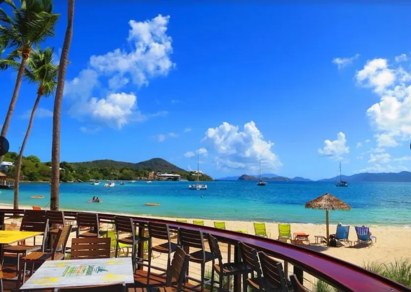 New listing! Easy walk to 3 separate Beaches, Pool, and multiple Restaurants! - Image 1