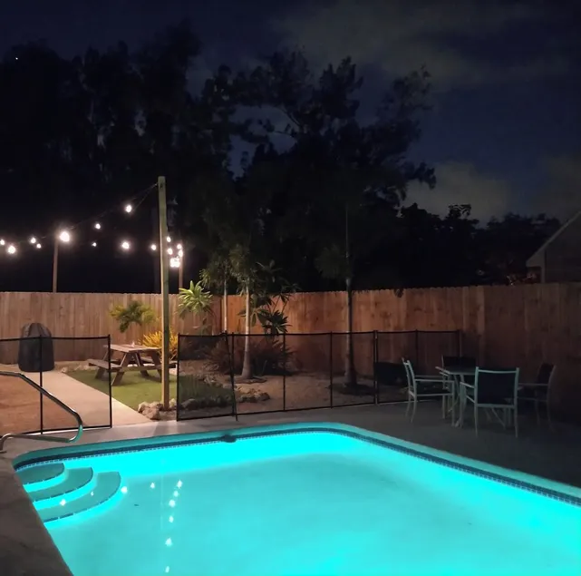 Neu renoviertes Haus mit einem schönen privaten Garten und Pool - Image 1