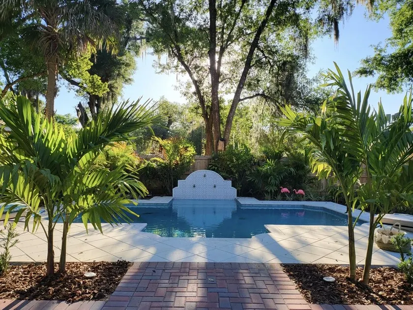 La Maison Musique, Romantic French pool Villa, Downtown Mt. Dora, sleeps 12,pets - Image 1