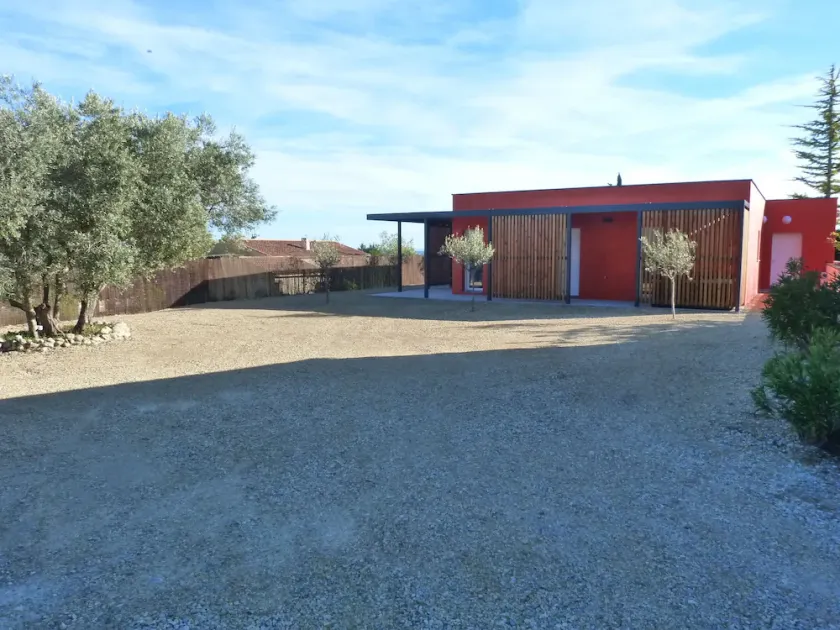 LODGES II, en medio de lavanda y olivos. - Image 1