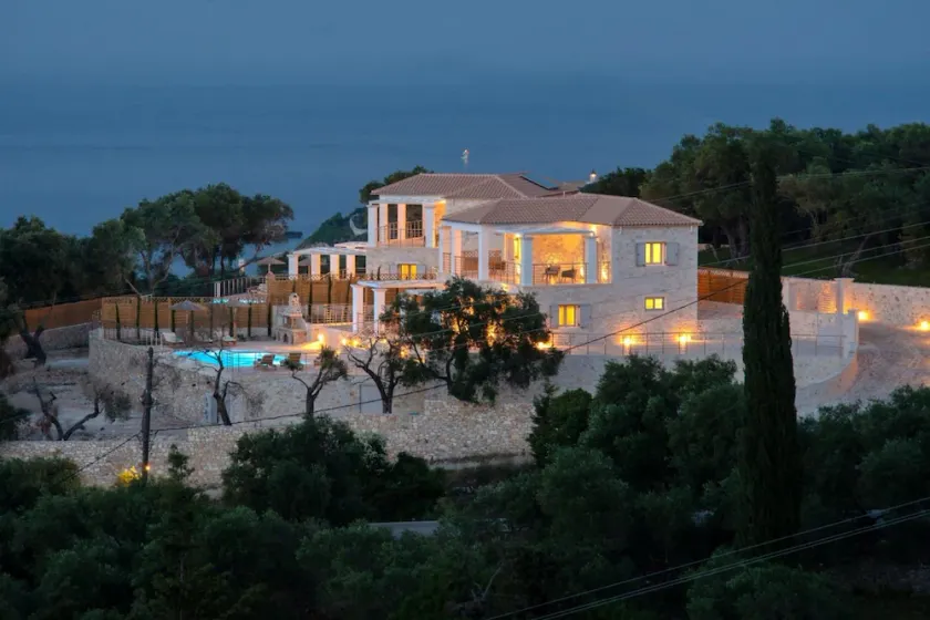 Tania Villa - Elegant 4 BR Villa With Private Pool - Image 1