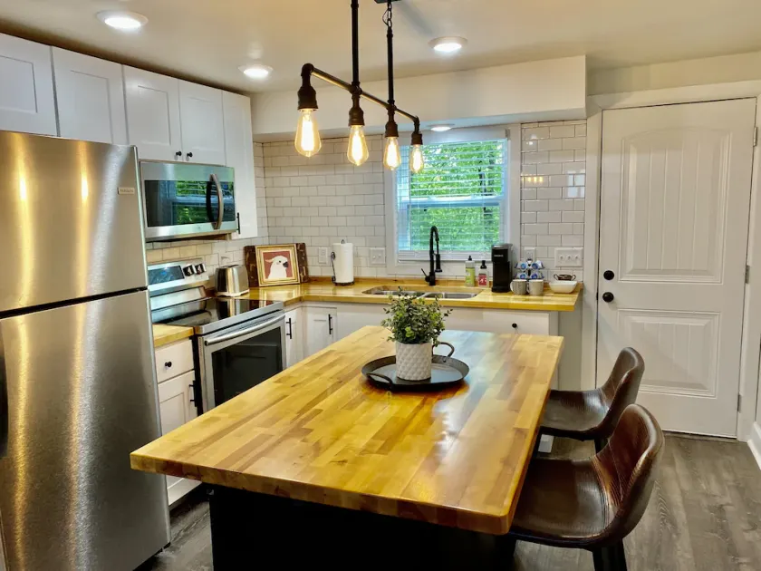 Beautiful studio apartment on Gorgeous Talimena Scenic Drive - Image 1
