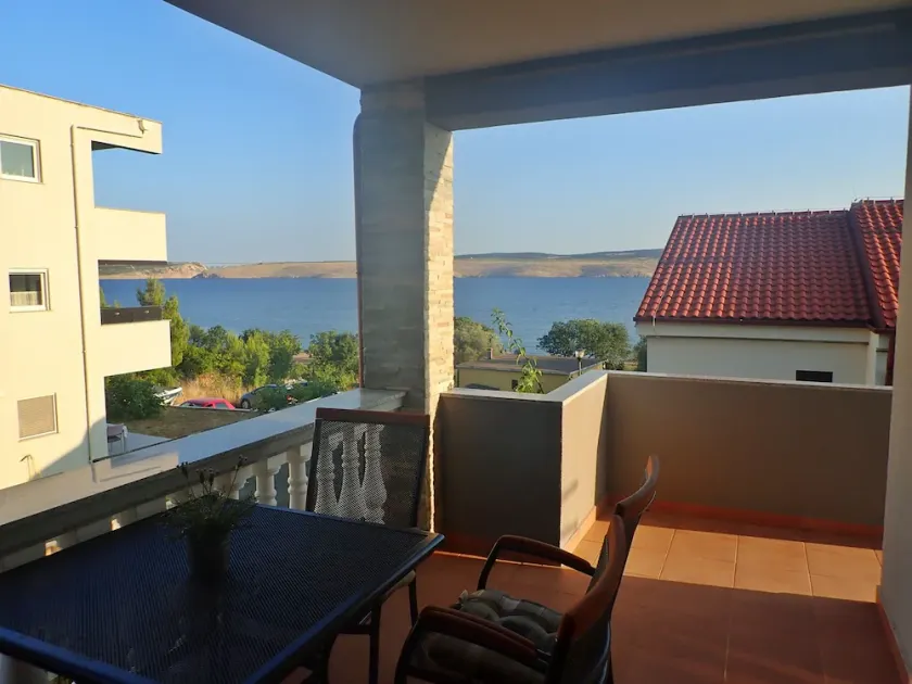 Modernes Appartement Fuer 4-5 Personen mit Meerblick - Image 1