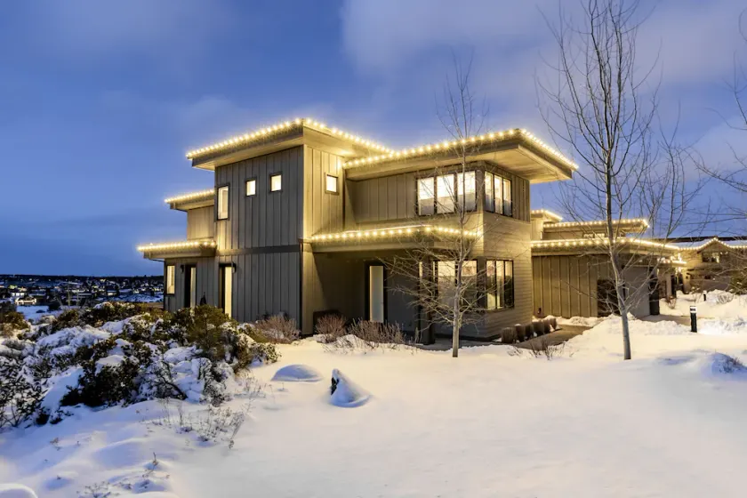 GORGEOUS golf, mtn views ~ golf discounts ~ full resort amenities ~ modern ~ new - Image 1