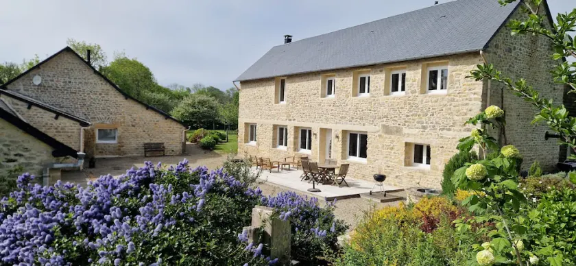 La ferme d'Omaha, in the heart of an orchard and 2km from Omaha beach - Image 1